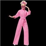 Barbie v růžovém filmovém overalu3
