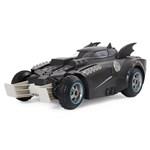 Batman R/C Batmobil z figurką i katapultą4