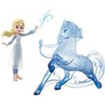 Zestaw podróżny Hasbro Frozen 2 Mini deluxe1