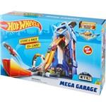 HotWheels City MEGA garáž se závodní dráhou FTB681