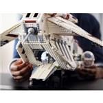 Lego 75309 - Star Wars Republic Gunship11