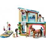 Lego Friends 41446 Veterinární klinika v městečku Heartlake2