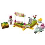 LEGO Friends 41027 Mia a stánek s limonádou1