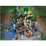 Lego Minecraft 21169 Pierwsza przygoda4