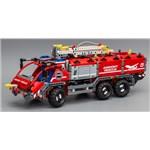 Lego Technic 42068 Letištní záchranné vozidlo7